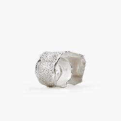 Olas textured silver ring