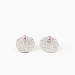 Earrings textured silver pink pearl