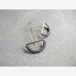 Half Moon Brass  Earrings w/ Gray Fiber Detail . Long Earrings . Modern Macrame Textile Jewelry . Geometric Jewellery . Gold Threader