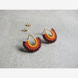 Teardrop Stud Earrings . Autumn Fall Earrings . Gold . Micro Macrame Jewellery . Fiber Jewelry Textile . Design by .. raïz ..