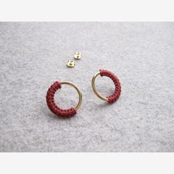 Round Gold Hoop Stud Earrings . Modern Fiber Jewelry . Circle Minimalist Geometric Macramé . Design by .. raïz ..